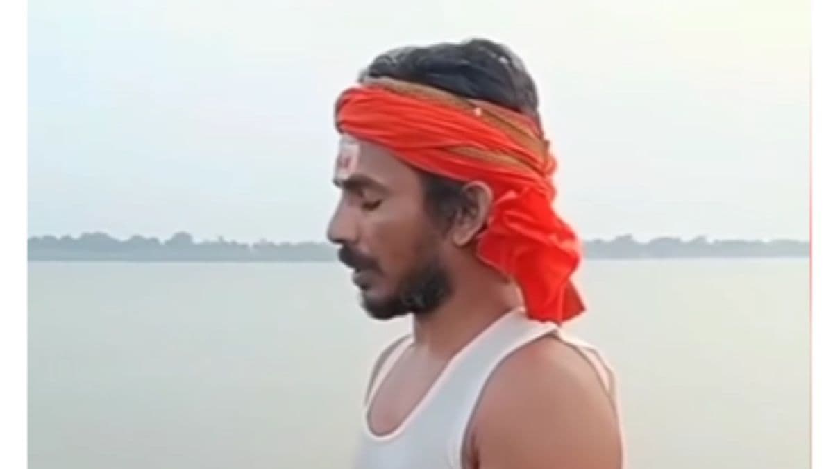 भागलपुर में गंगा किनारे देसी कट्टा का अस्थि विसर्जन, संकल्प और मंत्रोच्चार वाला वीडियो वायरल