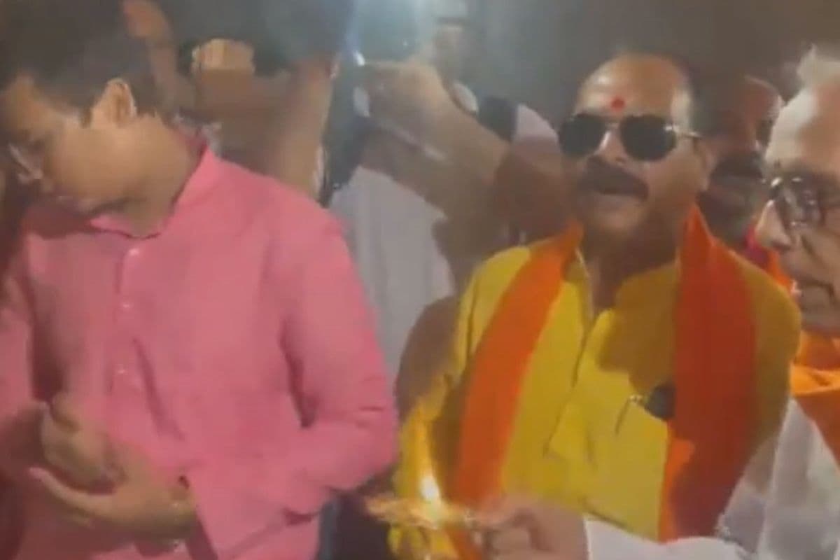 नमाज पर प्रतिबंध के बाद भोजशाला मंदिर परिसर में पहली बार शुक्रवार को हुई पूजा, सुरक्षाकर्मी मुस्तैद