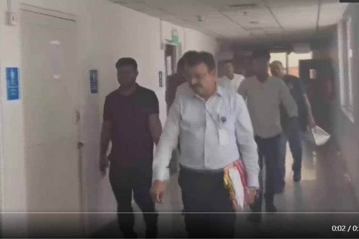 नीट पेपर लीक के आरोपी शुभम खैरनार को 6 जून तक न्यायिक हिरासत में भेजा गया
