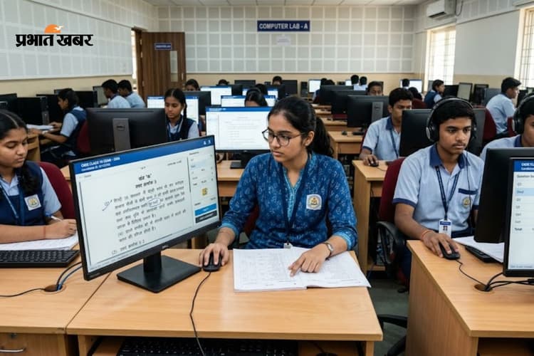 क्यों घट गया सीबीएसई 12वीं का रिजल्ट, कंप्यूटर स्क्रीन चेकिंग पर सचिव ने बताई सच्चाई