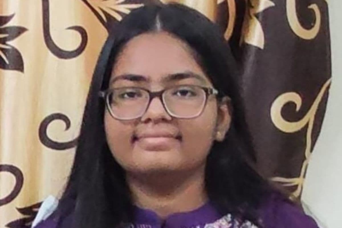बोकारो के कसमार की बेटी बनीं 'हिंदुस्तान टॉपर': CBSE बोर्ड में 99.8% अंक लाकर चौंकाया