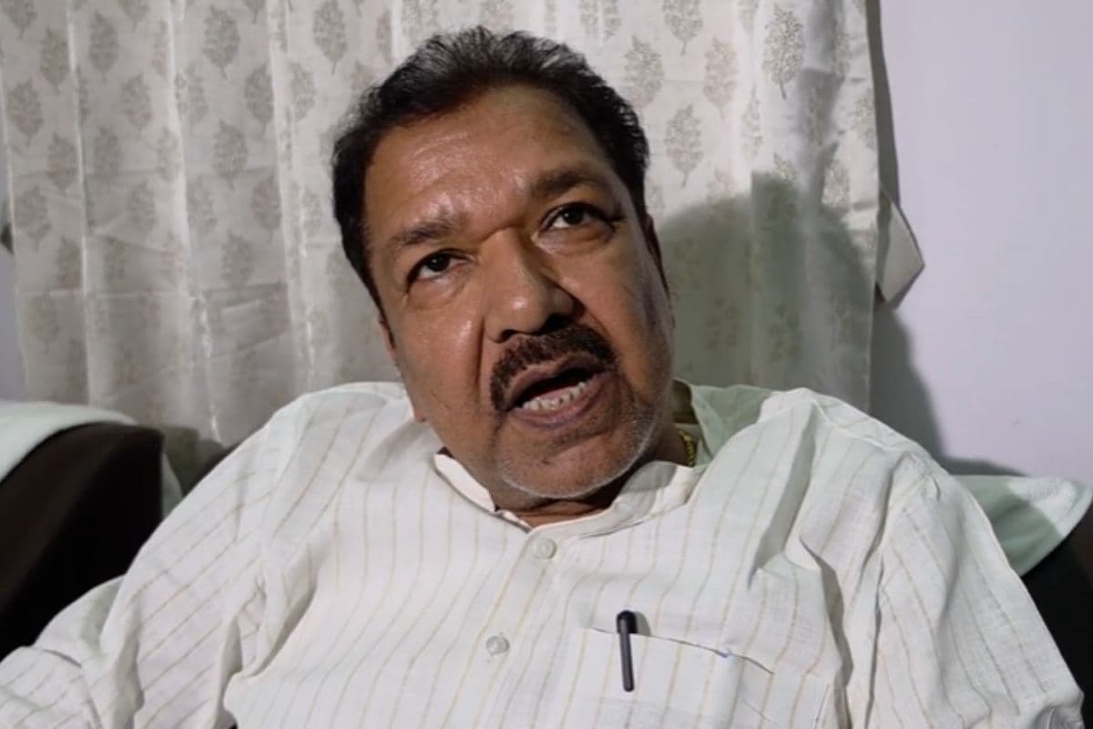 सम्राट सरकार में एकसाथ 14 CO पर एक्शन, मंत्री बोले- 15 दिनों में कार्यप्रणाली नहीं सुधरी, तो होगी कार्रवाई