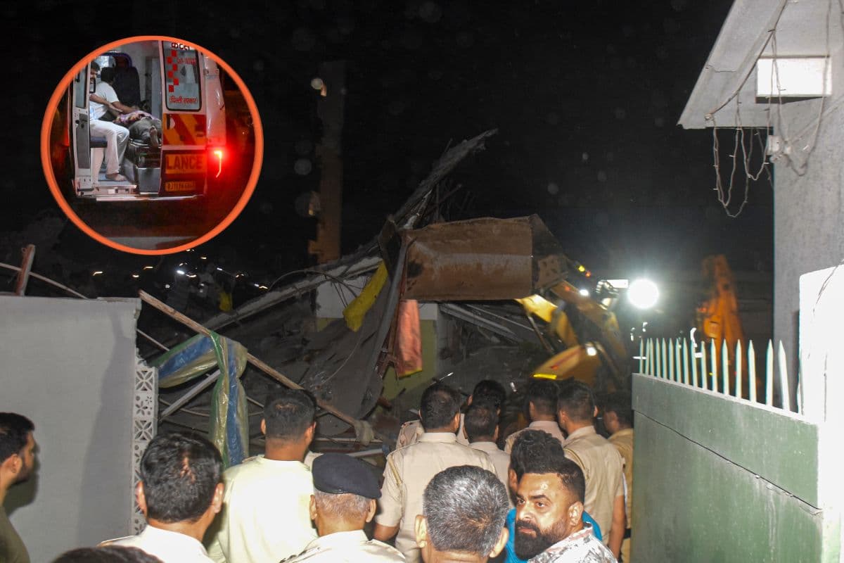 दक्षिणी दिल्ली में तीन मंजिला इमारत गिरी, मची चीख-पुकार