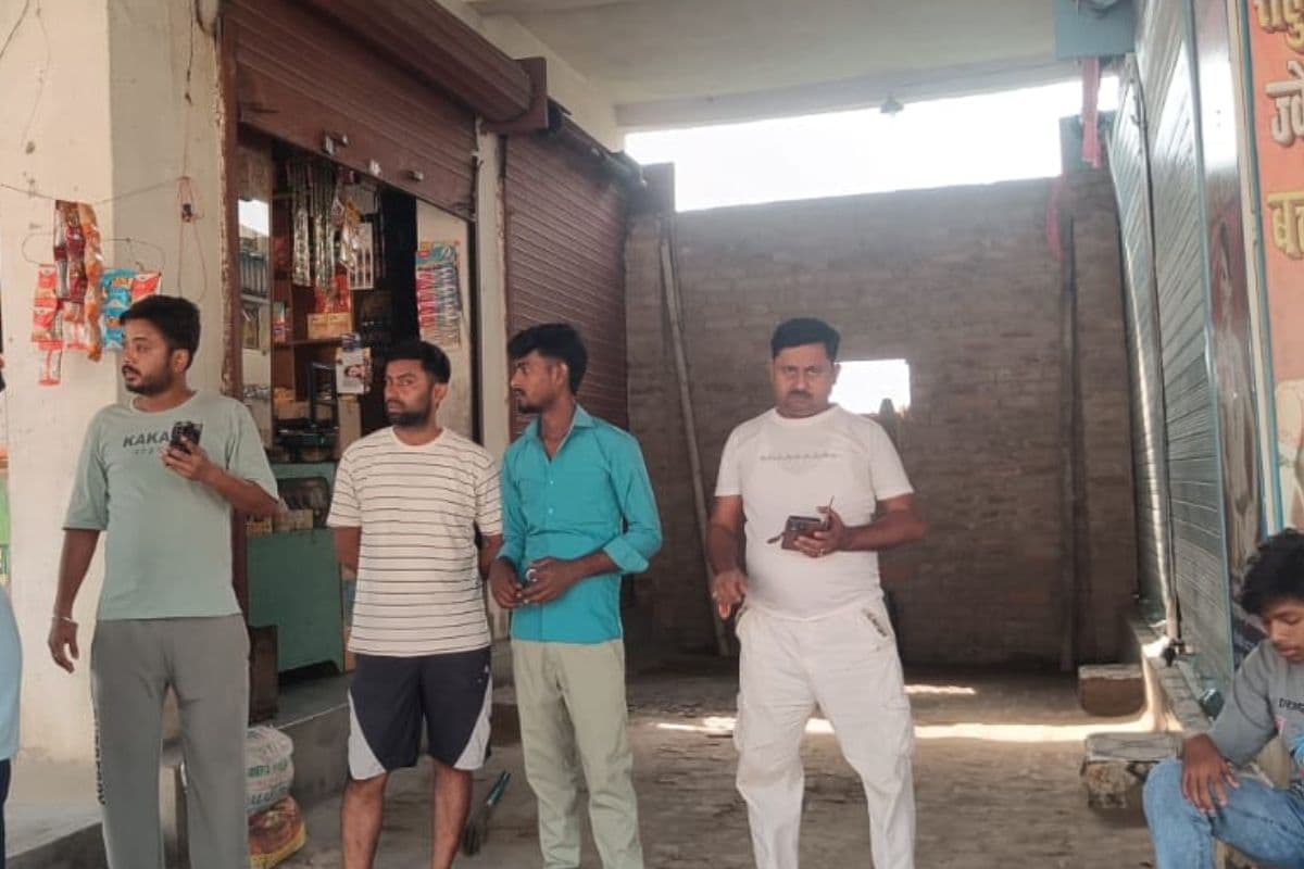 Hajipur News: गोरौल में आभूषण दुकानदार से लाखों की लूट