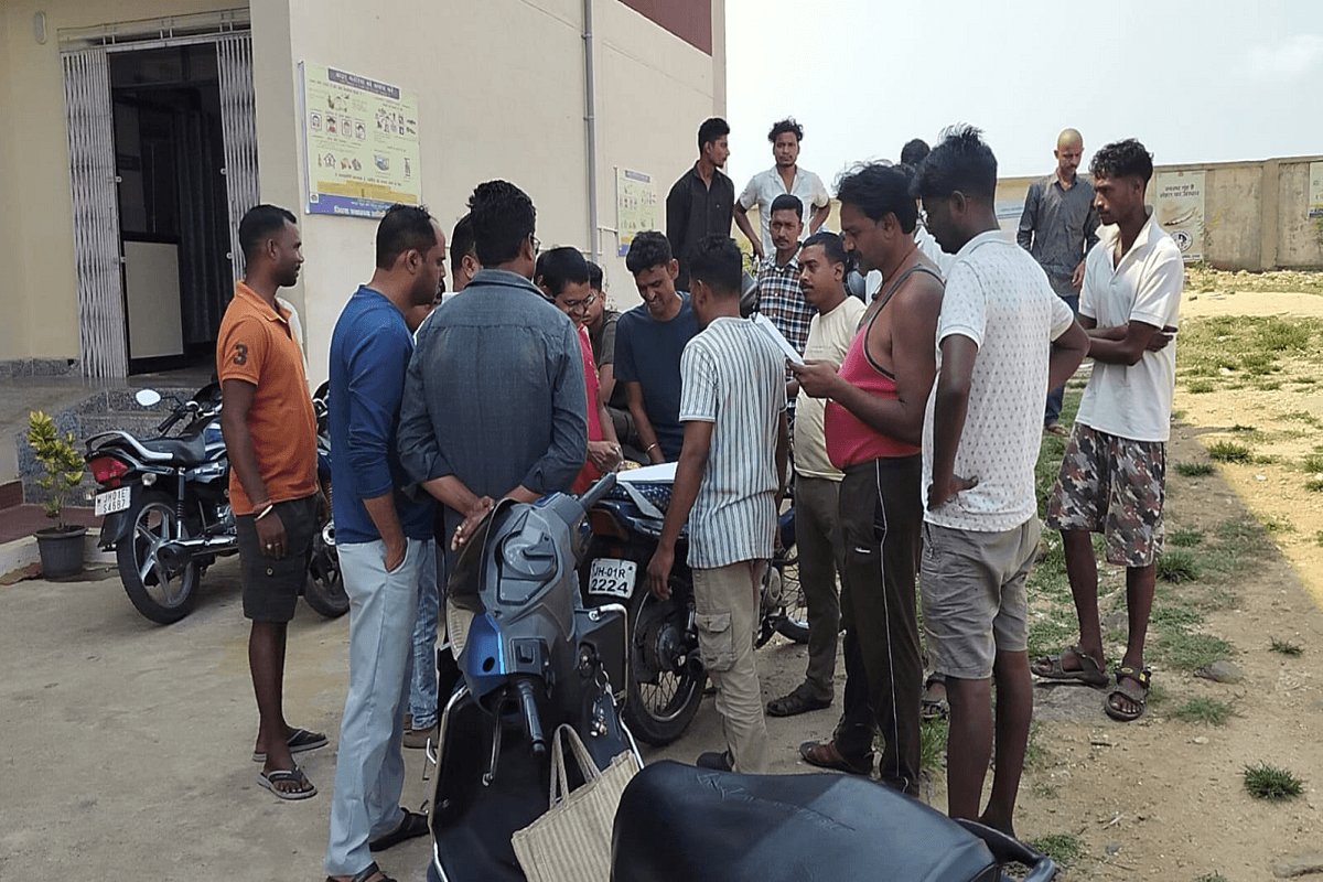 गुमला के कामडारा अस्पताल से गायब थीं डॉक्टर, इलाज के अभाव में एंबुलेंस चालक की मौत