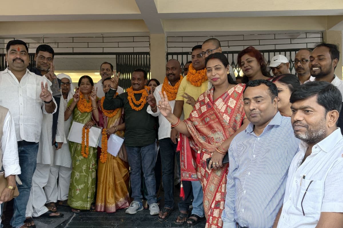 हाजीपुर नगर परिषद में सशक्त स्थाई समिति के सभी, पांच सदस्य निर्विरोध निर्वाचित