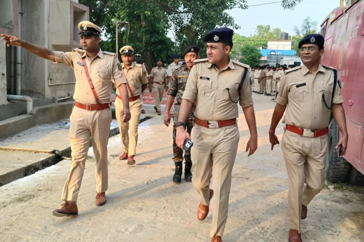 एसपी ने किया राघोपुर थाना का वार्षिक निरीक्षण, अपराध नियंत्रण और शराबबंदी पर दिया जोर