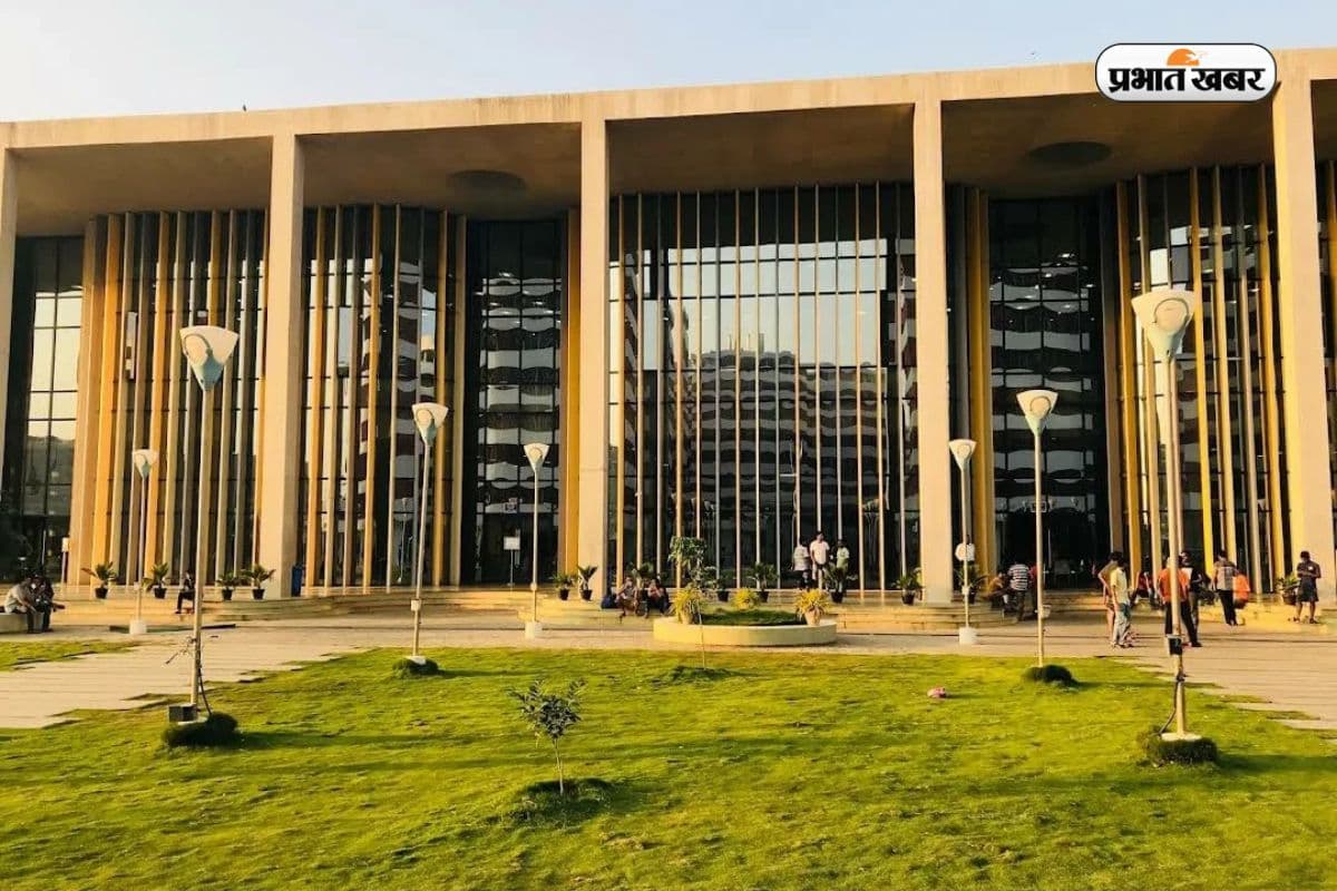 JEE Advanced के बाद IIT Hyderabad में लेना चाहते हैं एडमिशन? जानिए कोर्स डिटेल और एडमिशन प्रोसेस 
