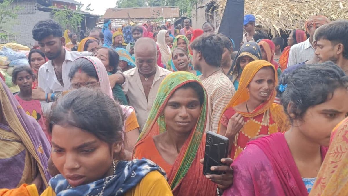 अररिया में मानिकपुर के 11 मजदूरों की जद्दोजहद,एक की मौत, एक लापता और पांच जिंदगी-मौत के बीच