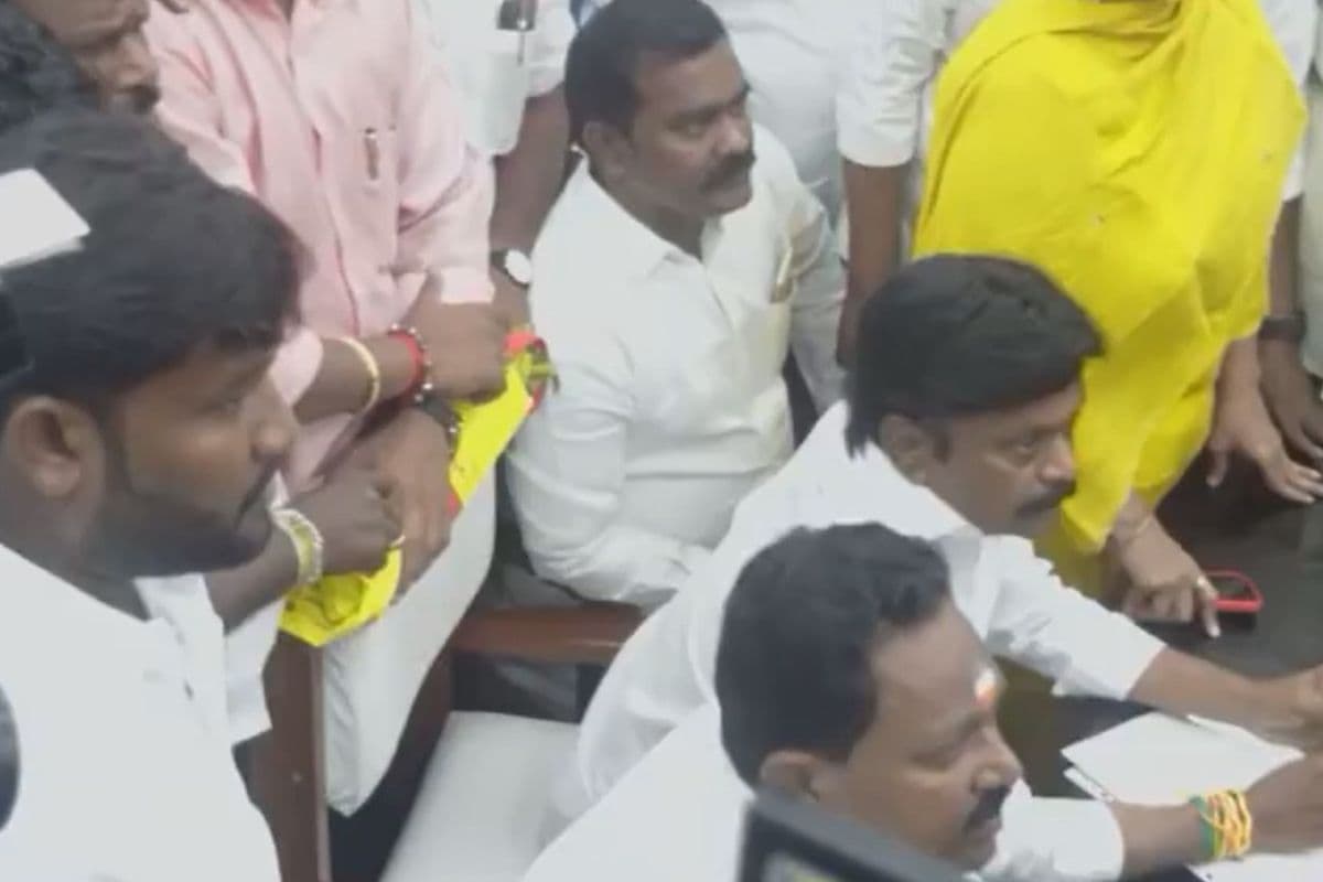 AIADMK के एक और विधायक इसाकी सुब्बैया ने इस्तीफा दिया, टीवीसे से टिकट मिलने की उम्मीद