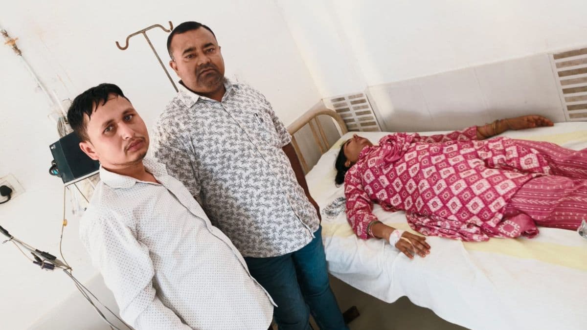 जमुई में भीषण गर्मी में स्कूल में बेहोश हुई शिक्षिका, प्रार्थना सभा के दौरान बिगड़ी तबीयत