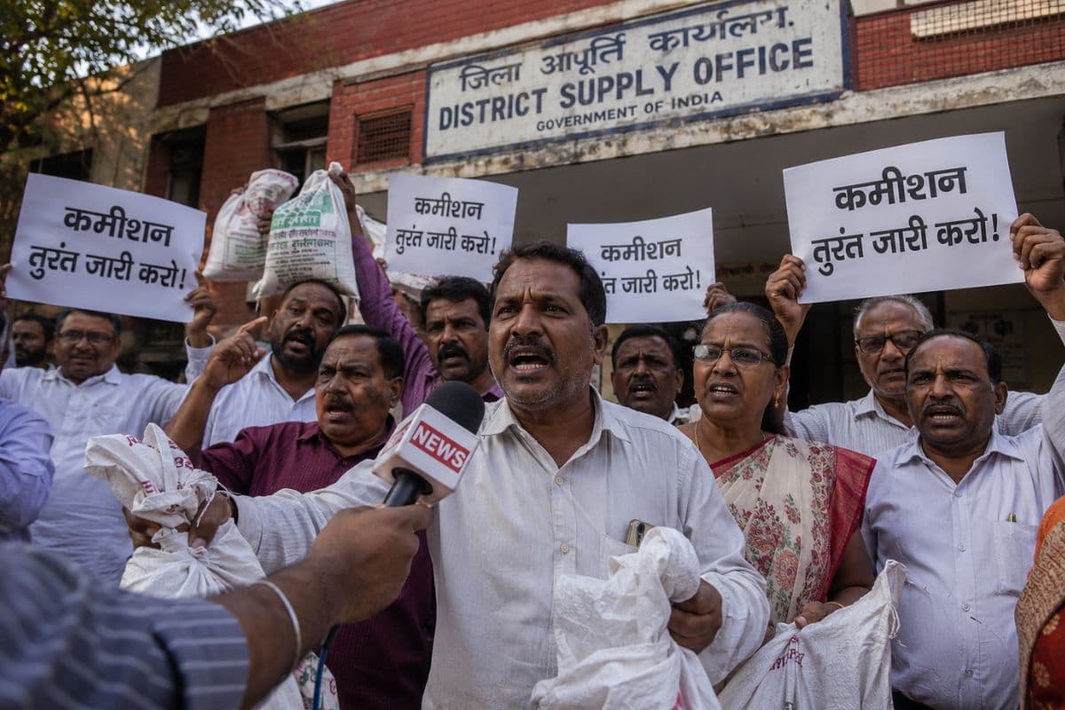 झारखंड में 22,200 राशन दुकानदारों का 13 महीने का कमीशन बकाया, DSO को सरकार ने दिया अल्टीमेटम