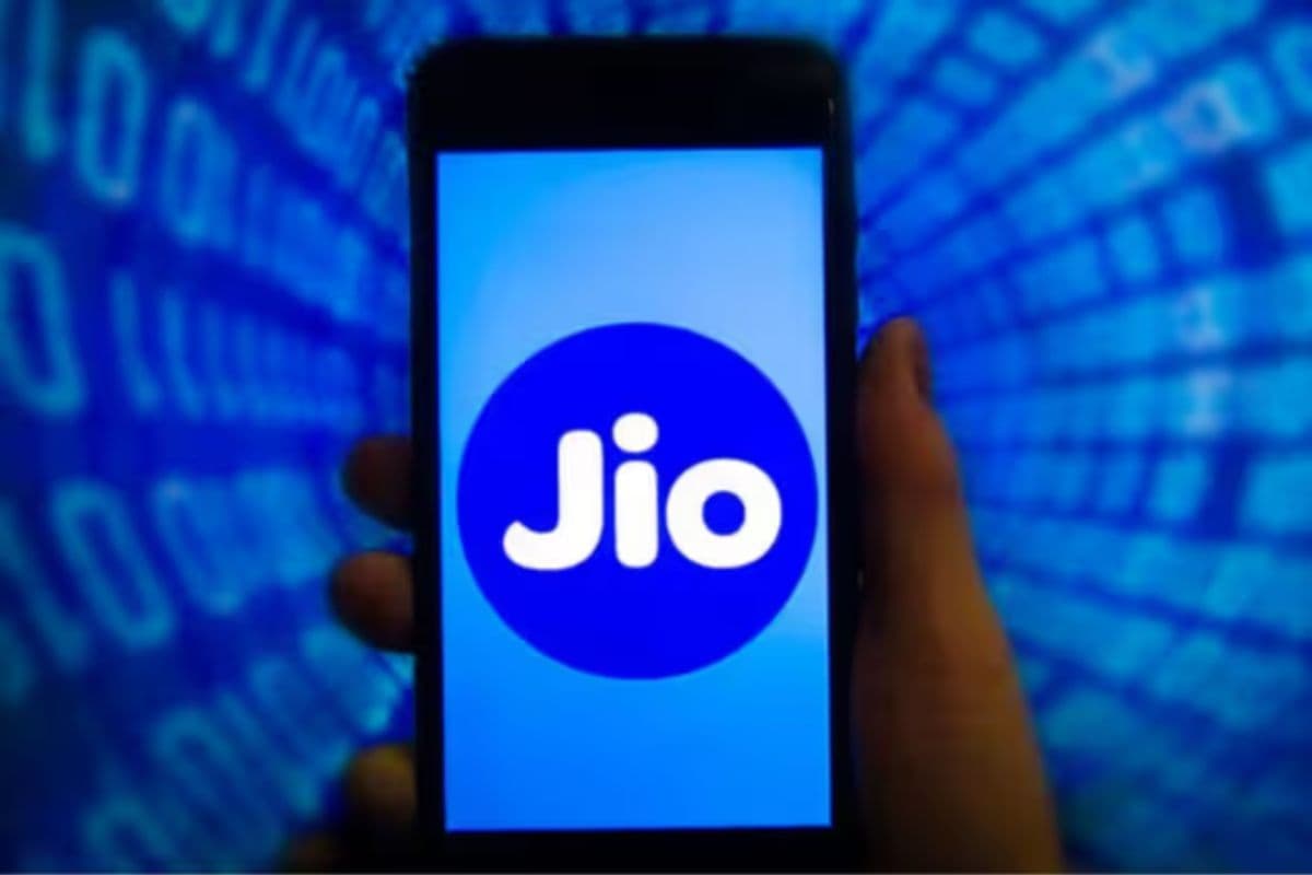 28 दिन वाले Jio प्लान्स की फुल लिस्ट, कॉलिंग-डेटा के साथ मिलेगा OTT, AI और बहुत कुछ