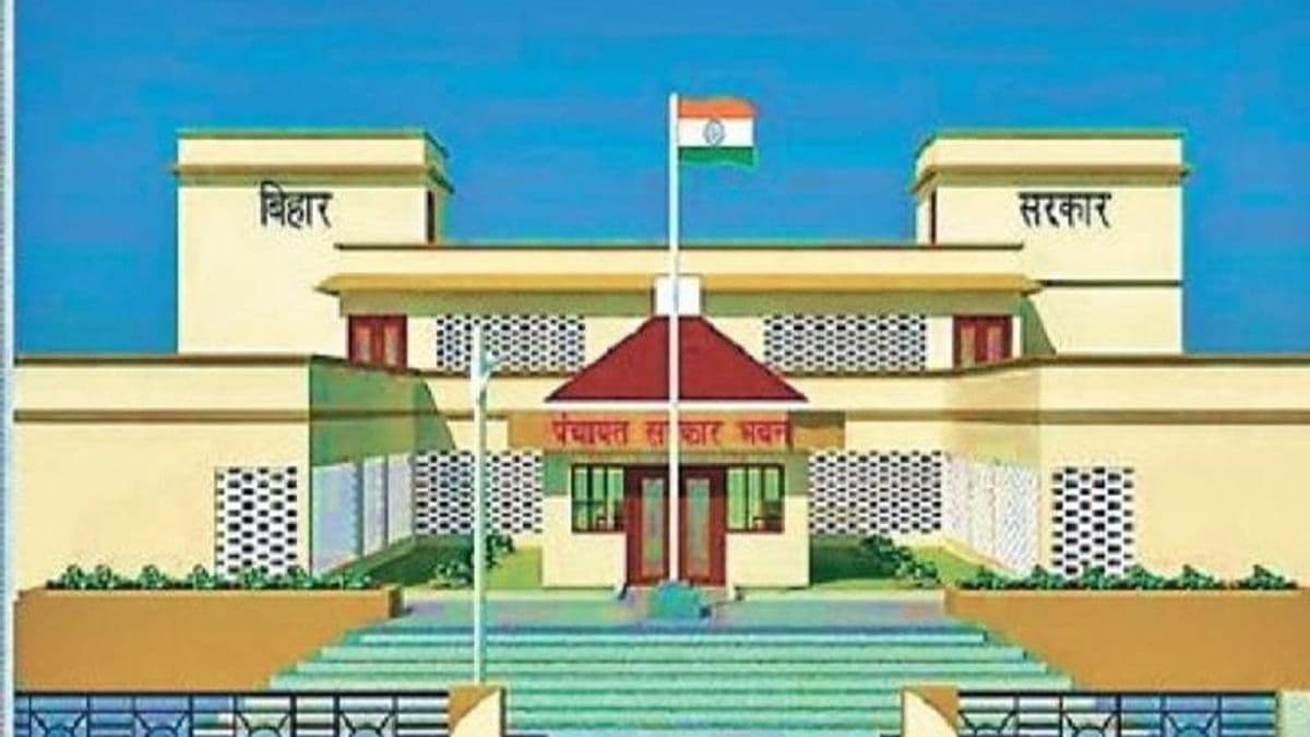 लखीसराय में कसबा पंचायत में पंचायत सरकार भवन का काम ठप, ग्रामीणों को अब भी ब्लॉक के चक्कर