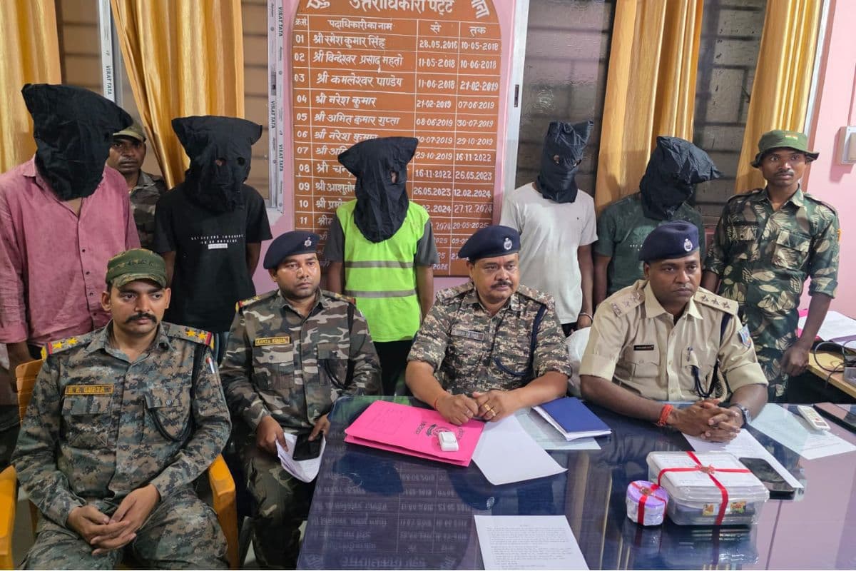 Latehar: पुलिस की बड़ी कार्रवाई, 40 हजार के ब्राउन शुगर के साथ एक नाबालिक समेत 6 गिरफ्तार