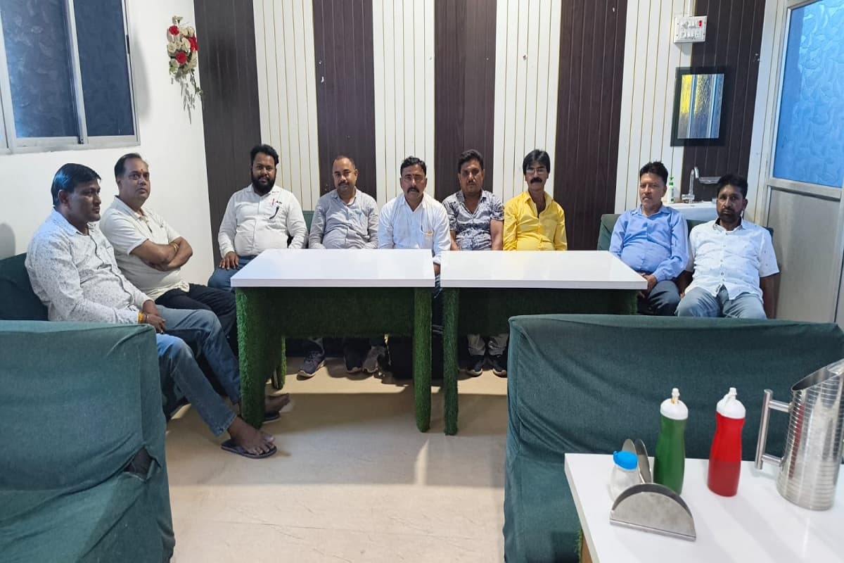 केंद्र सरकार की गलत नीतियों के खिलाफ लातेहार में 20 को बंद रहेगी दवा दुकानें