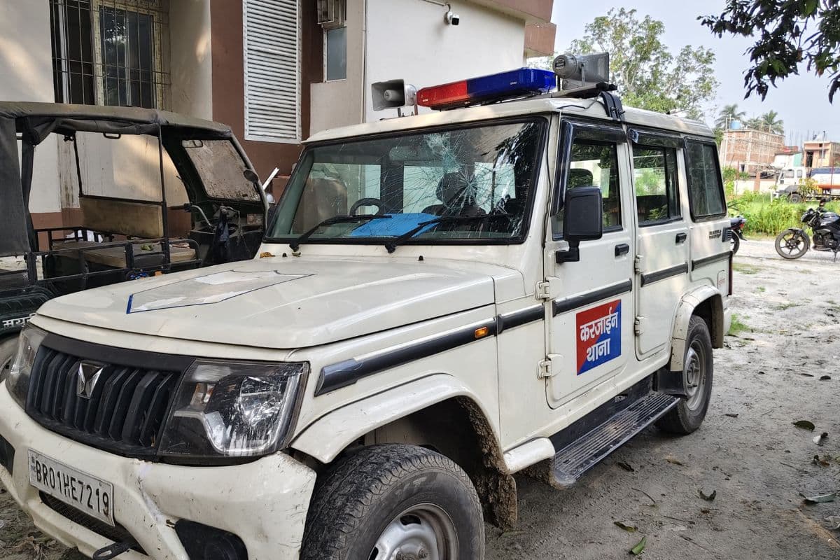 मधेपुरा में ग्वालपाड़ा में घर से 972 ग्राम गांजा बरामद, पुलिस पहुंची तो फरार हो गई महिला