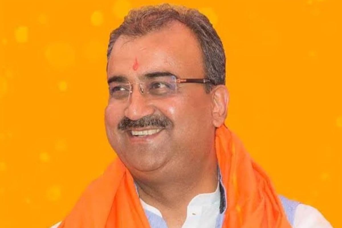 मंगल पांडे को सम्राट कैबिनेट में क्यों नहीं मिली जगह, संगठन में मिलेगी बड़ी कुर्सी या दिल्ली की तैयारी?