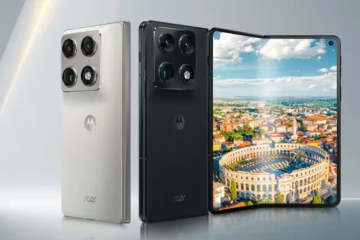 Motorola Razr Fold की सेल शुरू, मिल रहा ₹10000 तक का डिस्काउंट