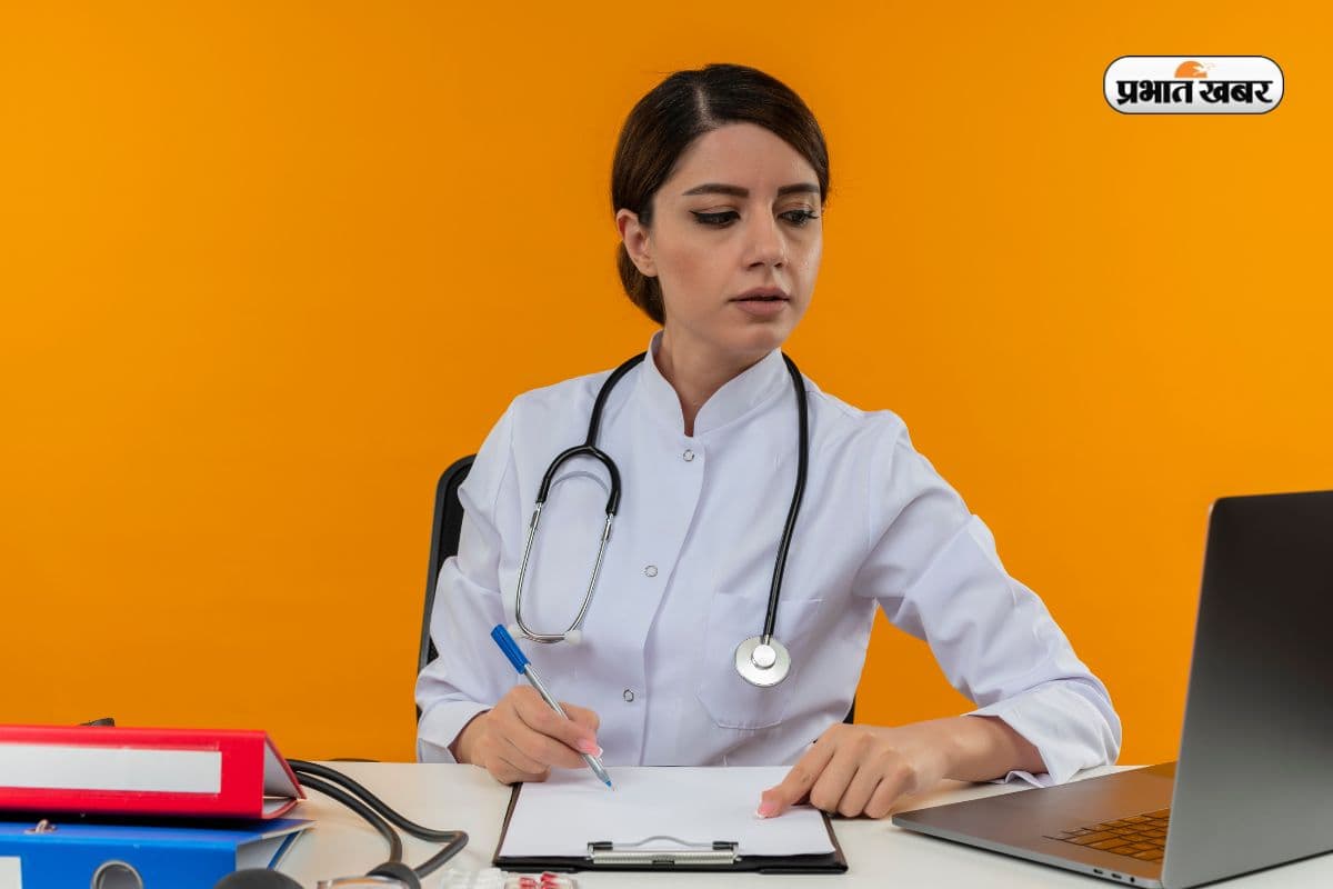 रविवार के दिन ही क्यों होती है NEET परीक्षा? नहीं जानते होंगे इसका जवाब 