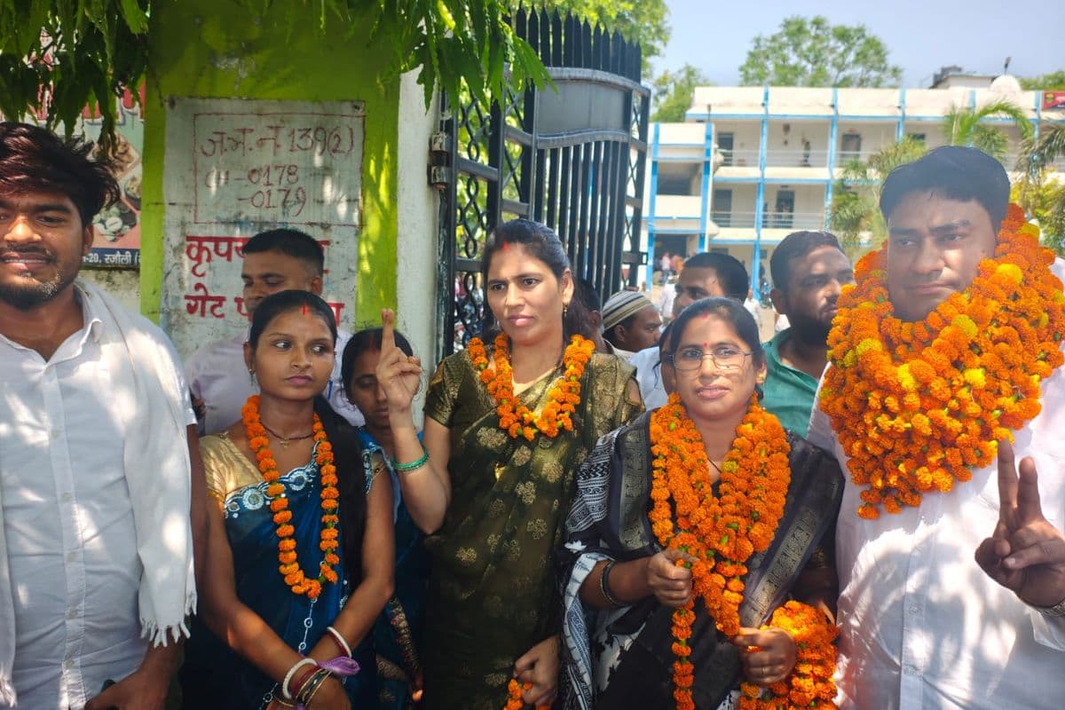 Nawada News: डेढ़ साल का संघर्ष लाया रंग: 14 में से 10 पंचायत समितियों के समर्थन से मिली ऐतिहासिक जीत, जानिए