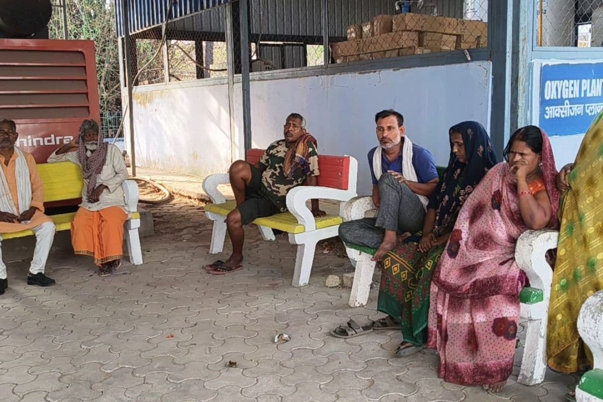 गाय चराने के दौरान करंट की चपेट में आया युवक, इलाज के दौरान मौत