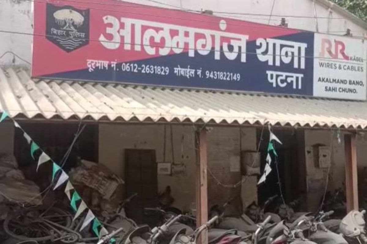 युवती के नाम व फोटो का इस्तेमाल कर बनाया फर्जी आइडी और कर रहा आपत्तिजनक पोस्ट