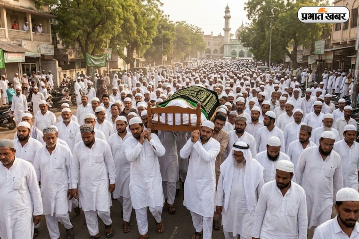 पाकिस्तान में अब मरना भी हुआ 'लक्जरी': कफन-दफन के लिए भी लेना पड़ रहा कर्ज, आसमान छू रहे हैं मौत के खर्चे