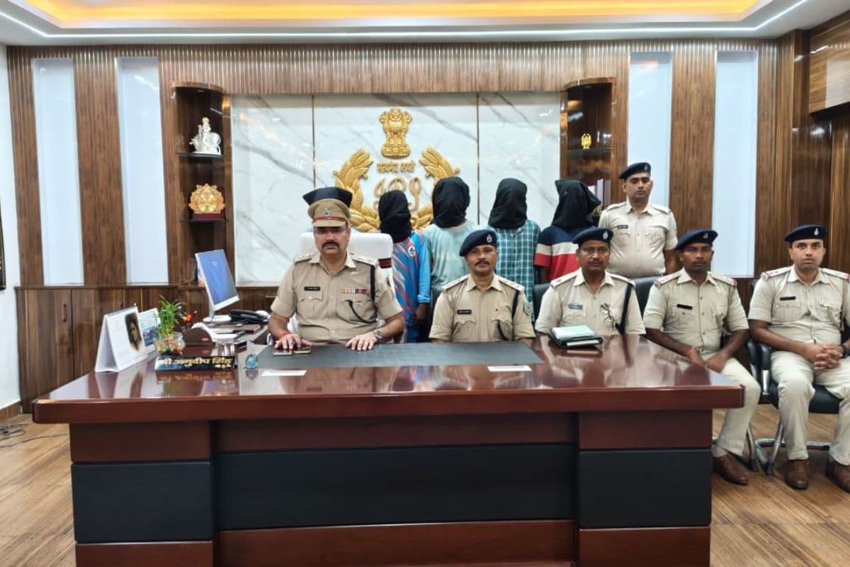 पाकुड़ में दरिंदगी: 13 साल की मासूम से दुष्कर्म, पुलिस ने 4 घंटे के अंदर 5 7 आरोपियों को दबोचा