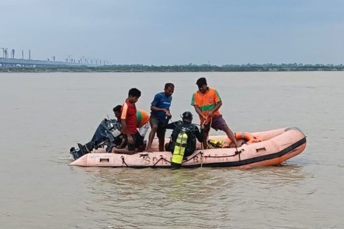पटना के जनार्दन घाट पर हादसा, गंगा में डूबने से स्कूली छात्र की मौत, मचा कोहराम