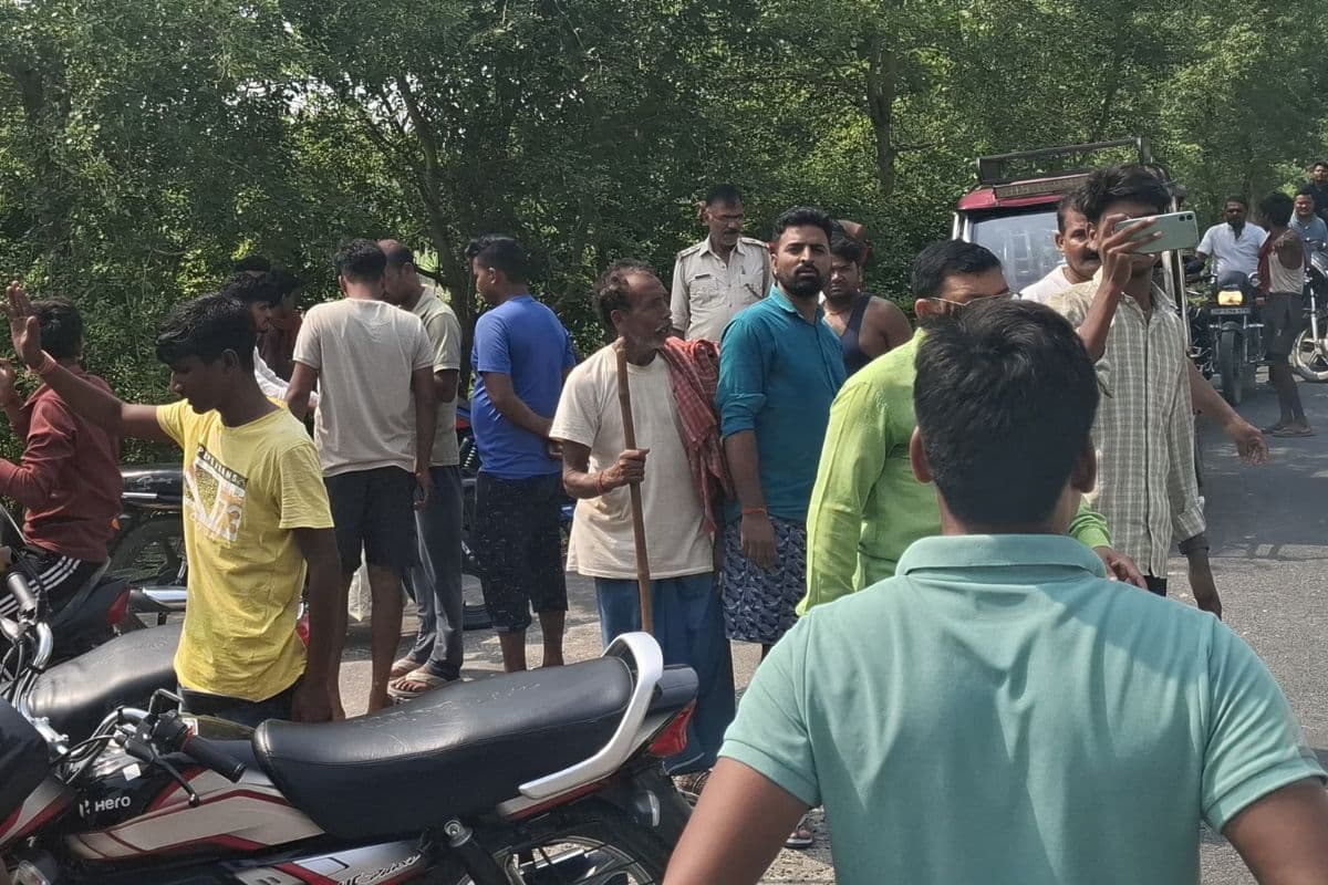 सीवान के गुठनी में ग्रामीणों ने मादक पदार्थ के साथ 5 आरोपितों को पकड़ा, पुलिस पर उठाए सवाल