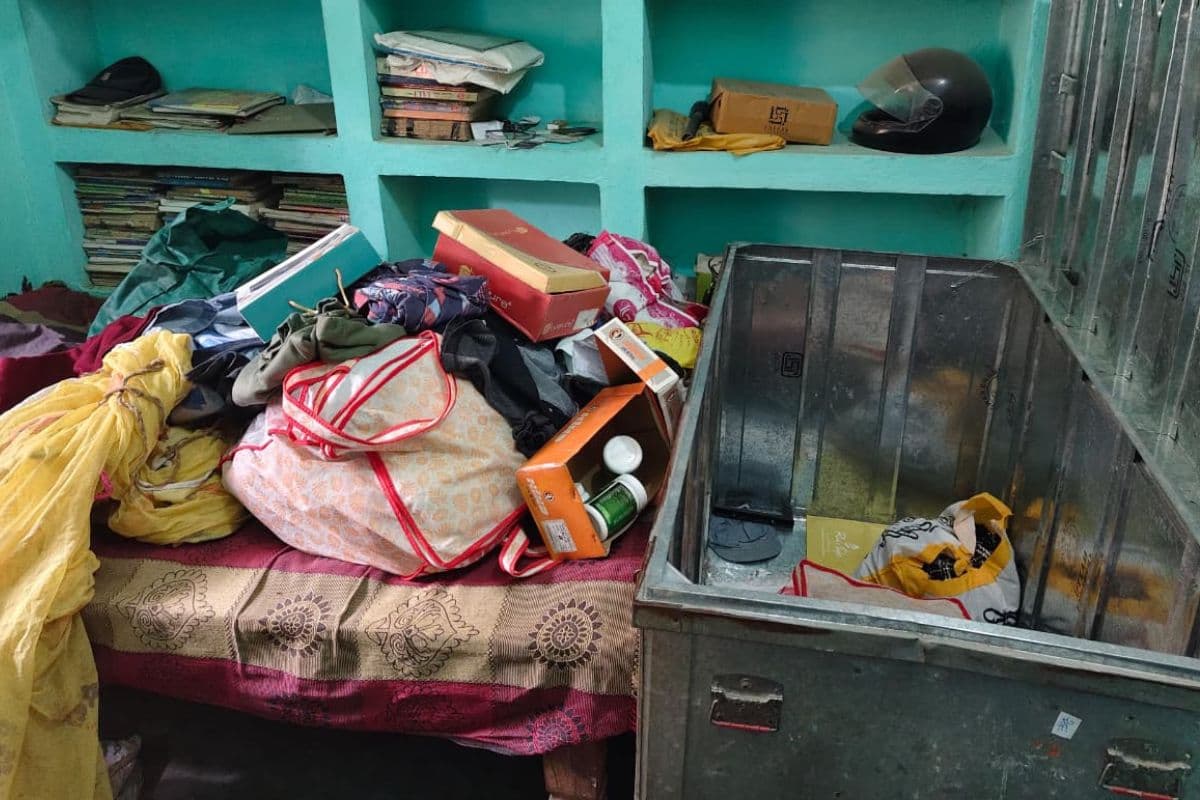 गया में शिक्षिका की घर में भीषण चोरी, ताला तोड़कर लाखों के जेवरात लेकर फरार हुए चोर