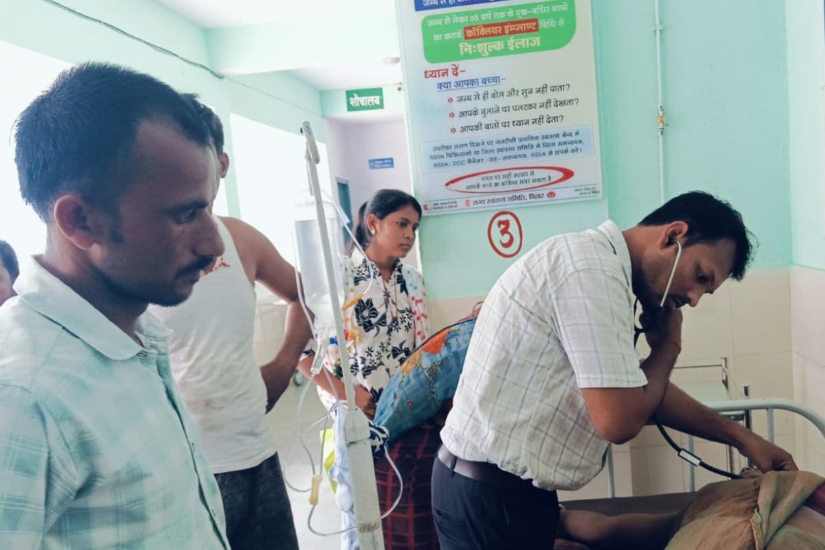 घर के दरवाजे में उतरा मौत का करंट, गया में माँ-बेटे के साथ बड़ा हादसा, हालत गंभीर