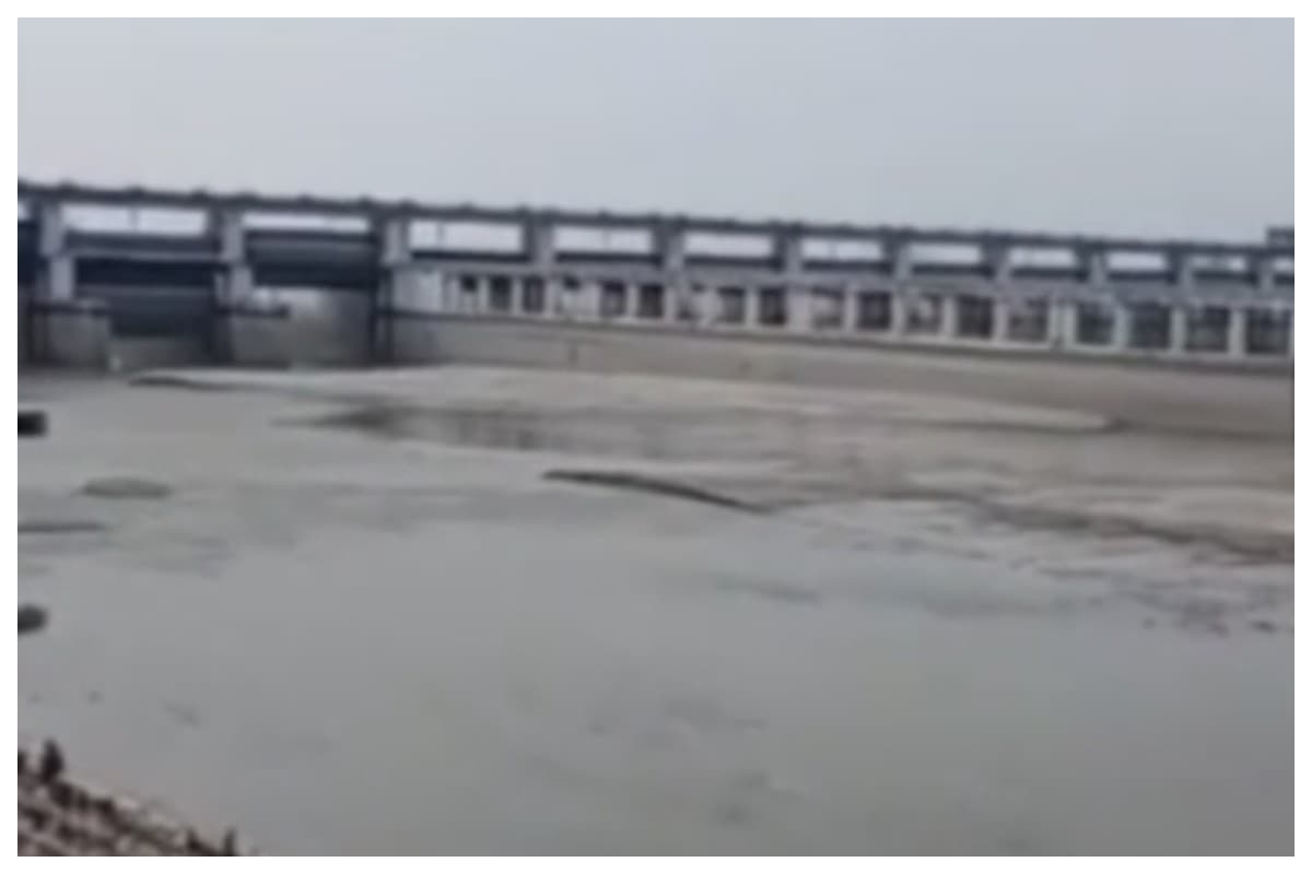 Bettiah News: गंडक बराज से तिरहुत मुख्य नहर में छूटा पानी, 16 लाख एकड़ खेतों को मिलेगी संजीवनी