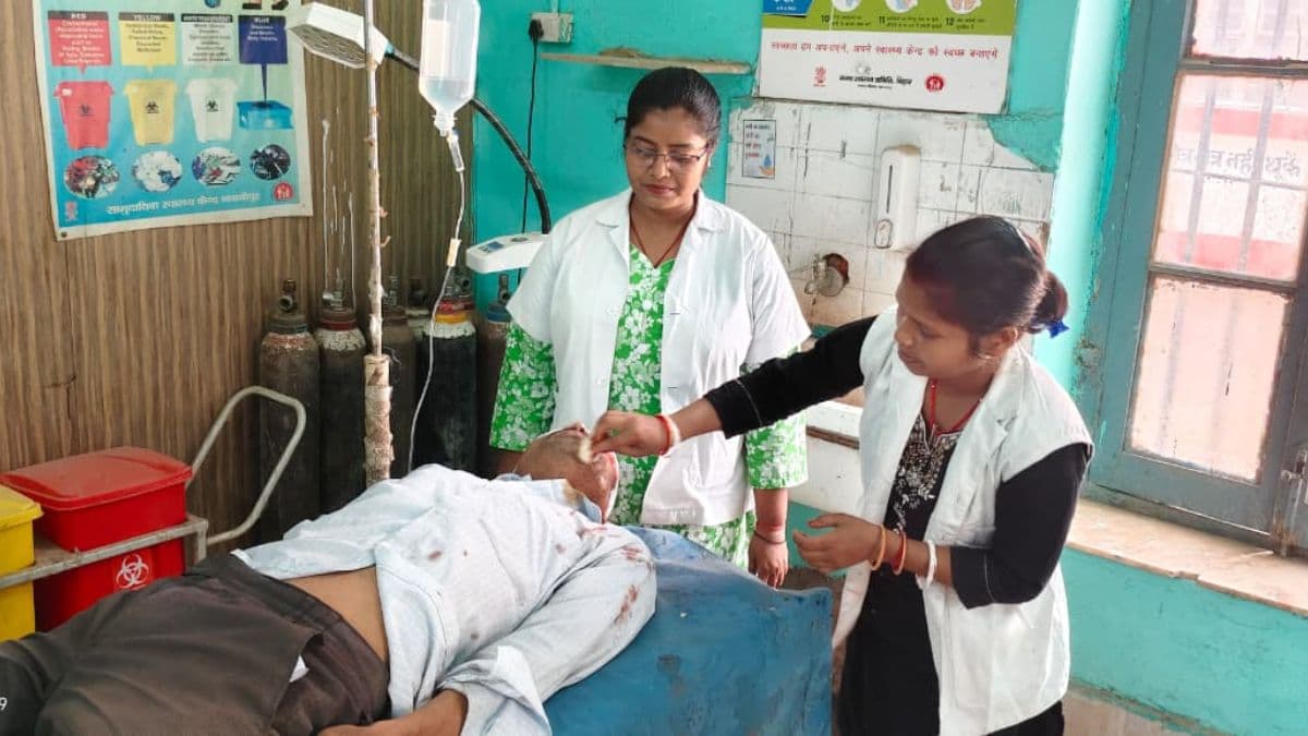 पूर्णिया में सीएनजी ऑटो पलटा, एक ही परिवार के चार लोग गंभीर रूप से घायल