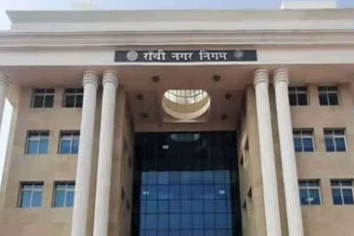 रांची में नाली जाम कर मकान बनाने वालों पर एक्शन, 1 घंटे में 23 को नोटिस, 10 करोड़ से बनेगी नई ड्रेनेज