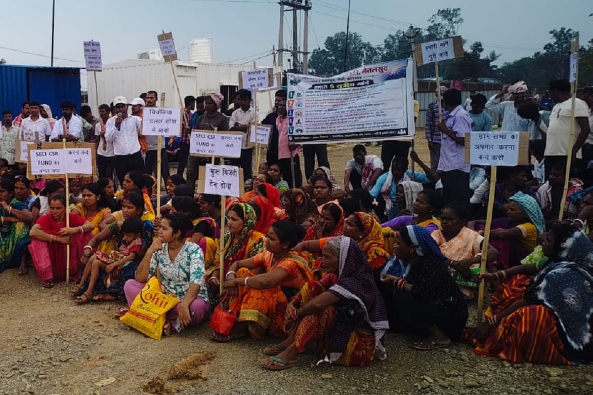 सेकी बेस कैंप में ग्रामीणों का जोरदार प्रदर्शन, 27 मई को ग्रामसभा में पेश होगा सीएसआर का लेखा-जोखा
