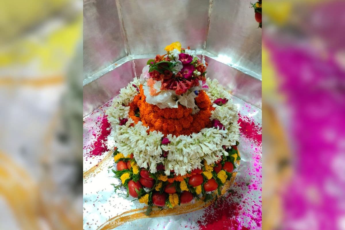 Aaj Ka Darshan: बाबा गरीबनाथ का हुआ षोडशोपचार पूजन, 'हर-हर महादेव' के जयकारों से गूंजा मंदिर परिसर
