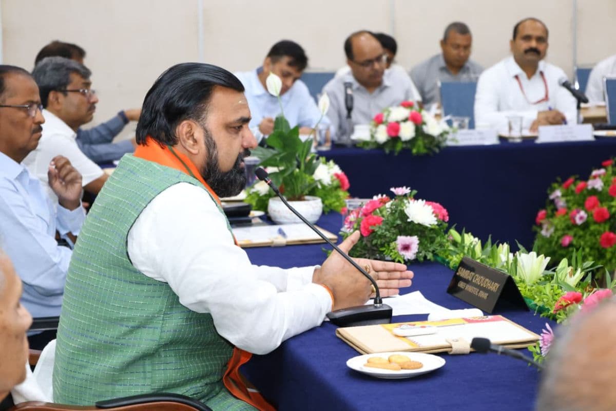 CMO में सम्राट चौधरी ने अपने भरोसेमंद अफसरों को दी कमान, देखेंगे कामकाज, जानिए इनके बारे में