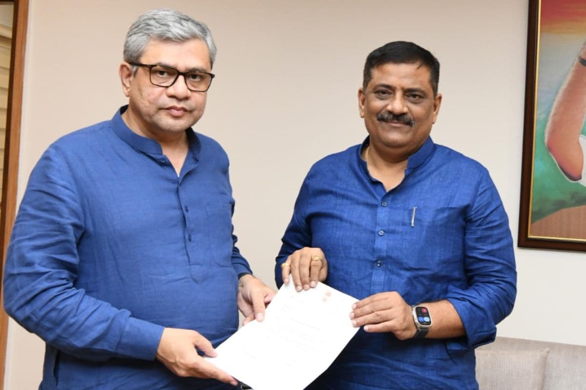 लौकहा बाजार स्टेशन पर जल्द शुरू होगा बड़ा रेल प्रोजेक्ट, रेलवे ने जारी किया टेंडर