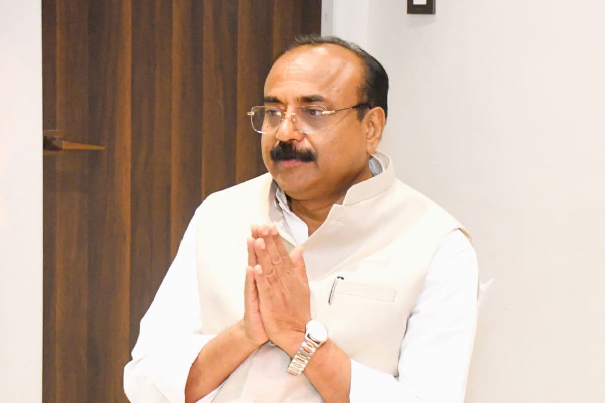 कभी CM रेस में था नाम, अब सम्राट सरकार में विधानसभा के मुख्य सचेतक बने संजीव चौरसिया, जानिए इनके बारे में