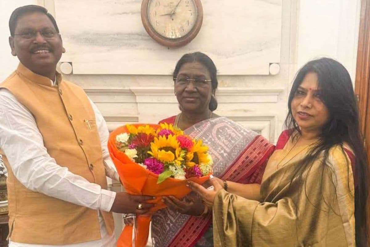 झारखंड के पूर्व मुख्यमंत्री अर्जुन मुंडा ने राष्ट्रपति द्रौपदी मुर्मू से की मुलाकात
