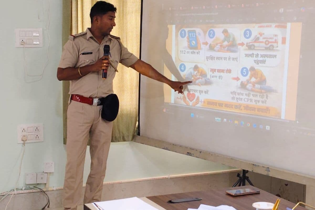 सुपौल में सुरक्षित ड्राइविंग सीखने पहुंचे 43 चालक, सड़क हादसे रोकने के लिए चला विशेष अभियान