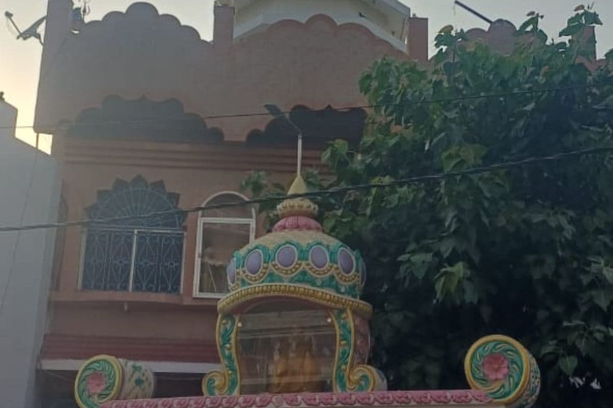मुंगेर का ऐतिहासिक दशभुजी दुर्गा स्थान: भक्तों की आस्था का बड़ा केंद्र, विवाह जैसे शुभ कार्यों के लिए आशीर्वाद लेने पहुंचते हैं लोग