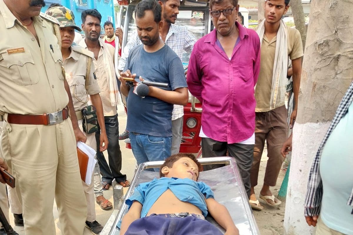 खगड़िया में रफ्तार का कहर: स्कूल से घर लौट रहे 10 वर्षीय मासूम को बाइक ने रौंदा, अस्पताल में इलाज के दौरान मौत