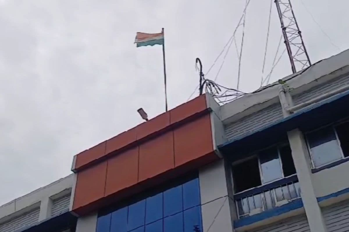 गोपालगंज में प्रशासन की लापरवाही आई सामने, वीडियो वायरल होने पर लोगों ने किया बवाल