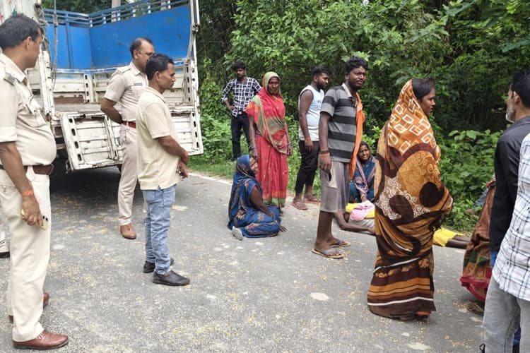 धमदाहा में ट्रैक्टर चालक की बदमाशी ने ली फल विक्रेता की जान, टेंपो से गिरते ही ऊपर चढ़ा चक्का; नशे में धुत ड्राइवर गिरफ्तार