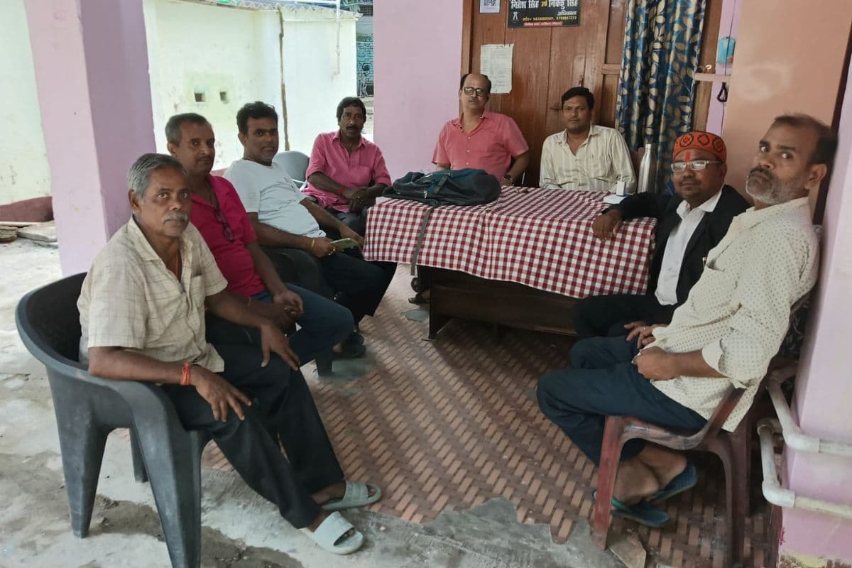 कटिहार में बिजली संकट पर भड़का जन आक्रोश: वार्ड 30 के उपभोक्ता एकजुट, पार्षद ने दी उग्र आंदोलन की चेतावनी