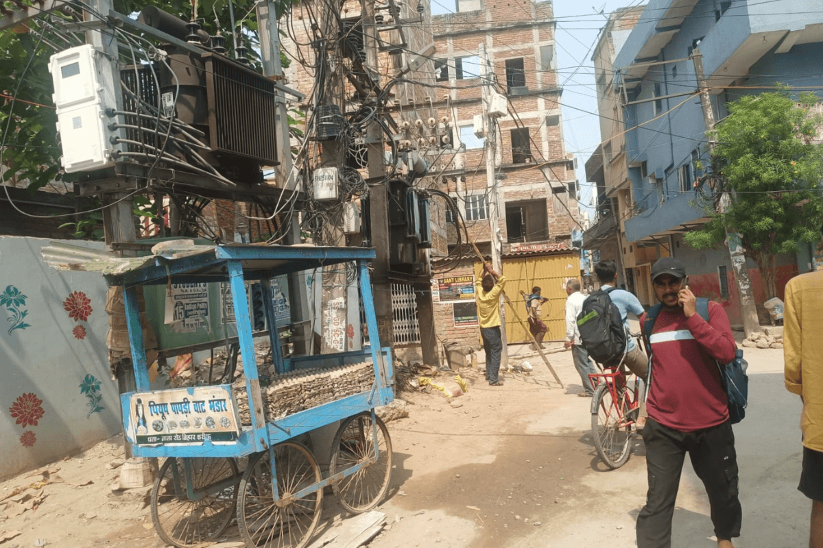 बिहार शरीफ में त्राहिमाम: भीषण गर्मी से चरमराई बिजली व्यवस्था, ओवरलोड के कारण 128 जगहों पर फॉल्ट