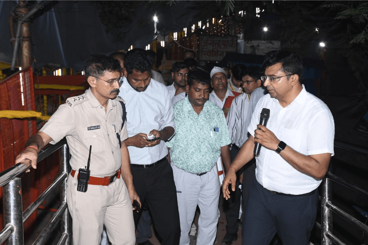 राजगीर मलमास मेला आधी रात को औचक निरीक्षण पर निकले कुंदन कुमार, ड्यूटी से नदारद 12 बड़े अधिकारियों पर गिरेगी गाज!